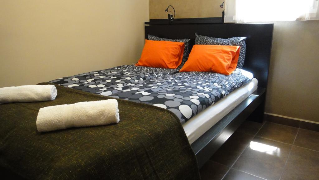 Mgtels Apartman - With Private Parking Budapest Ngoại thất bức ảnh