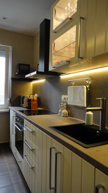 Mgtels Apartman - With Private Parking Budapest Ngoại thất bức ảnh