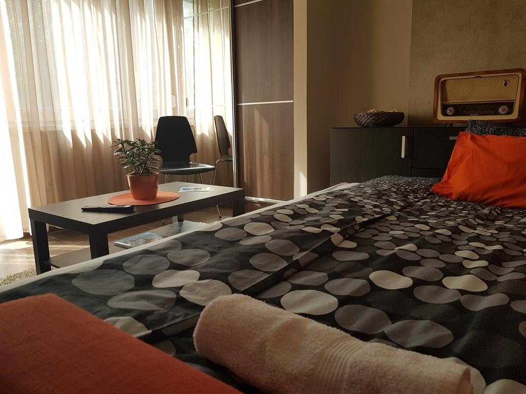 Mgtels Apartman - With Private Parking Budapest Ngoại thất bức ảnh